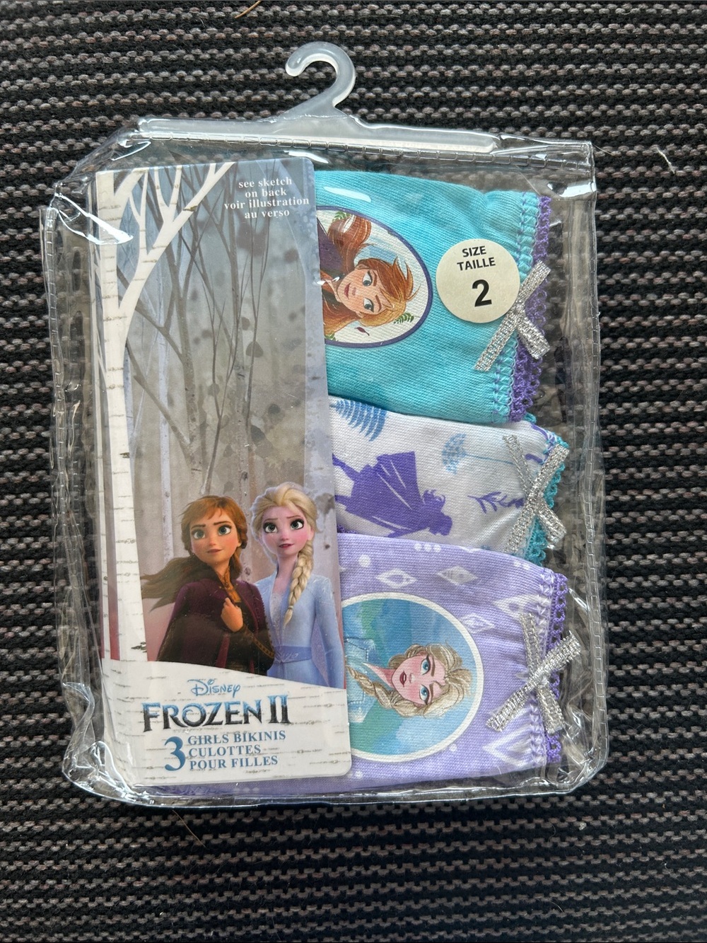 NEW 🆕 Disney Frozen Girls Three Underwear Pack - size 2